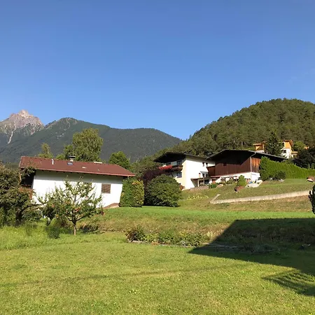Haus Hermine Guest house Tarrenz